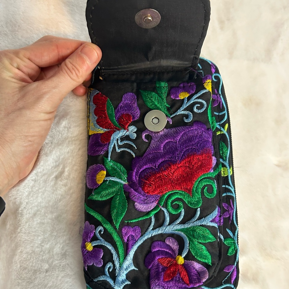 Embroidered Parrot Floral Black Zip Wallet Boho Colorful Coin Purse Clutch - Picture 3 of 6